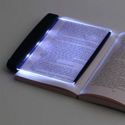 Photo lampe lecture pour lire le soir dans la pénombre